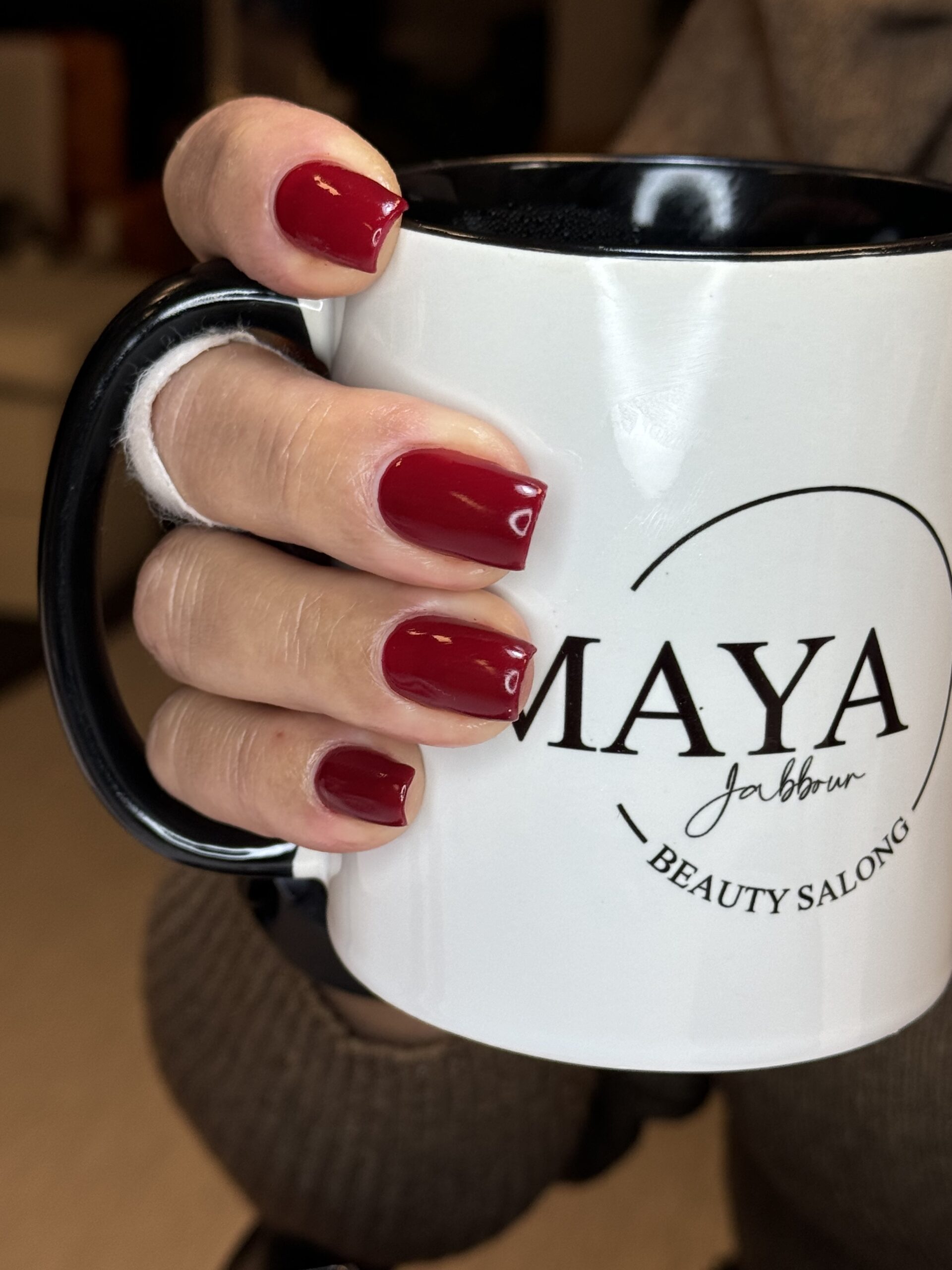 Maya Beauty Salong Tønsberg negler2