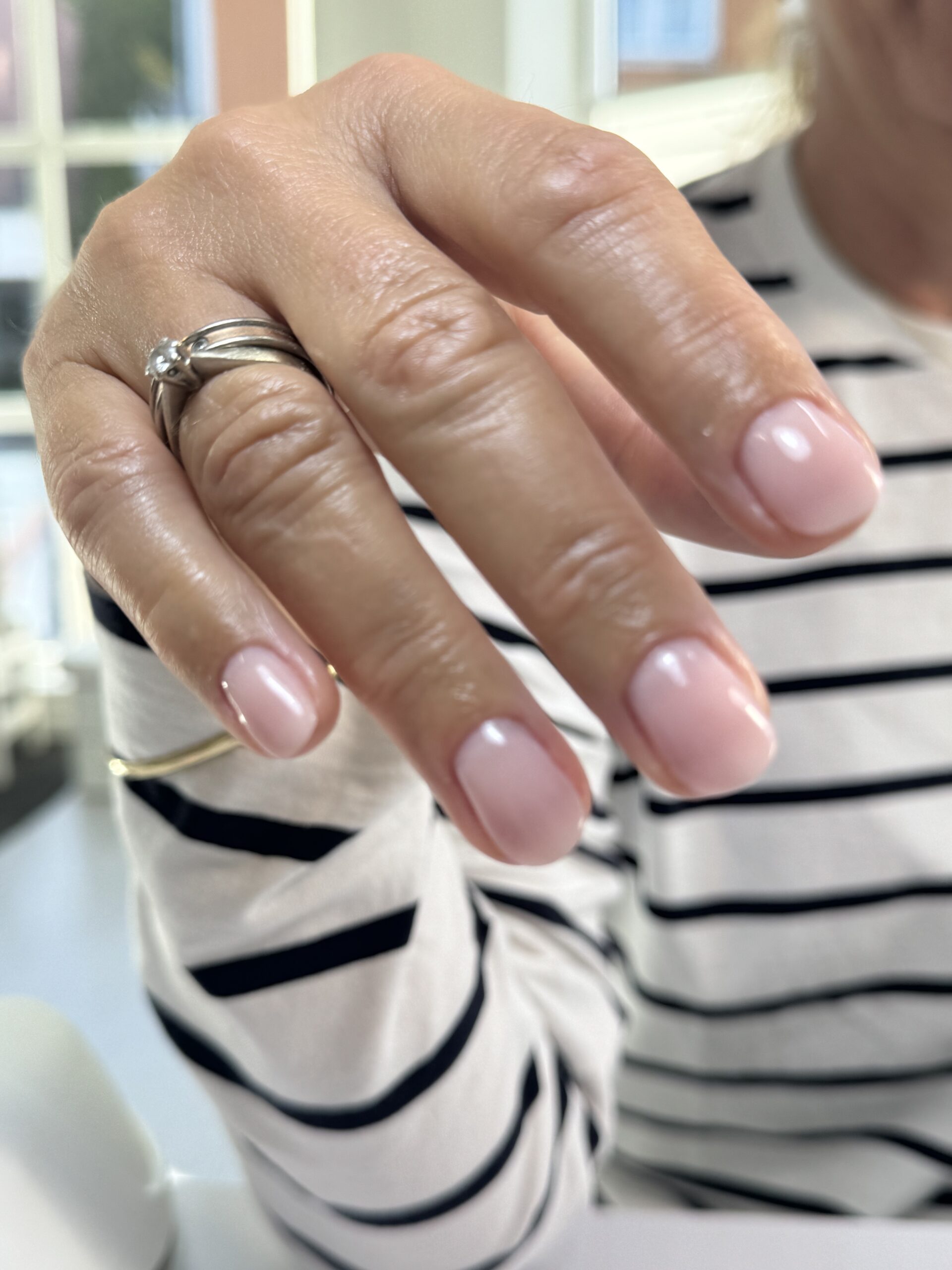 Maya Beauty Salong Tønsberg negler7
